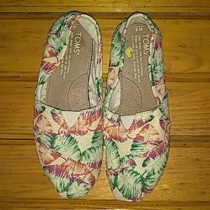 Tom's Floral Loafers